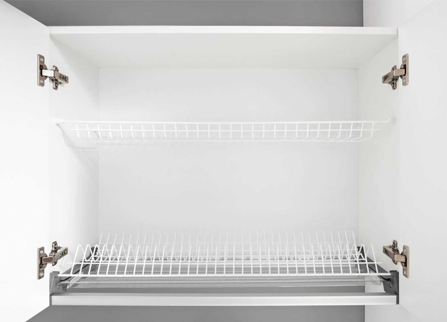 Moderne Küchenzeile ohne Elektrogeräte in Grau Hochglanz - Einbauküche mit viel Stauraum - Erweiterbares 2,4-m-Set inkl. Arbeitsplatten in Weiß - 240 x 82 x 46 cm (B/H/T)