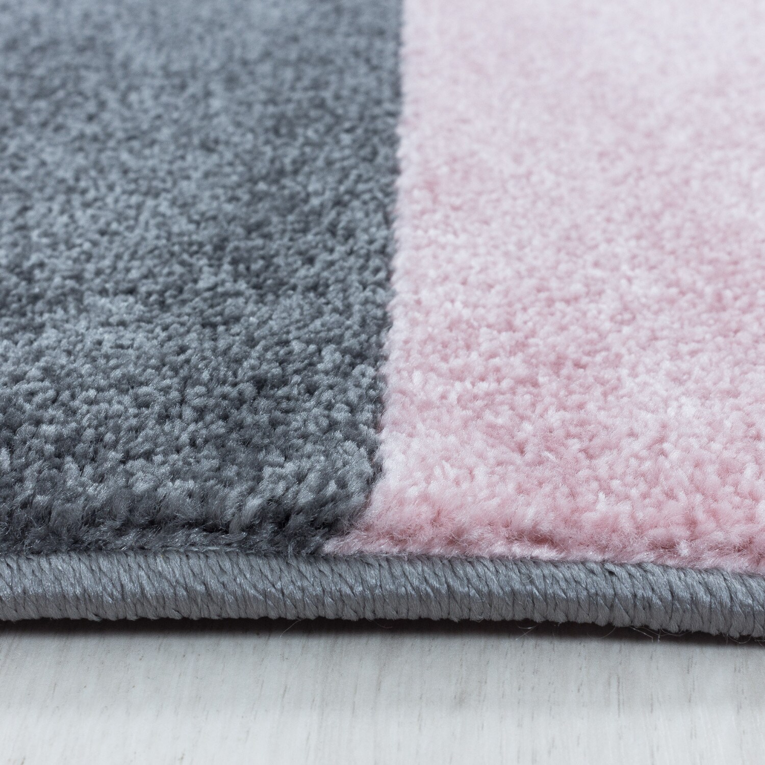 Wunderschöne Kurzflor Teppich, Moderner Designer Teppich rechteckig, Höhe 11 mm