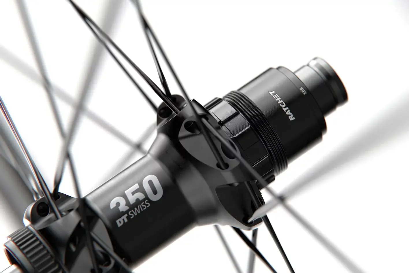 DT Swiss ER1600 Spline 30 Disc Race Achterwiel