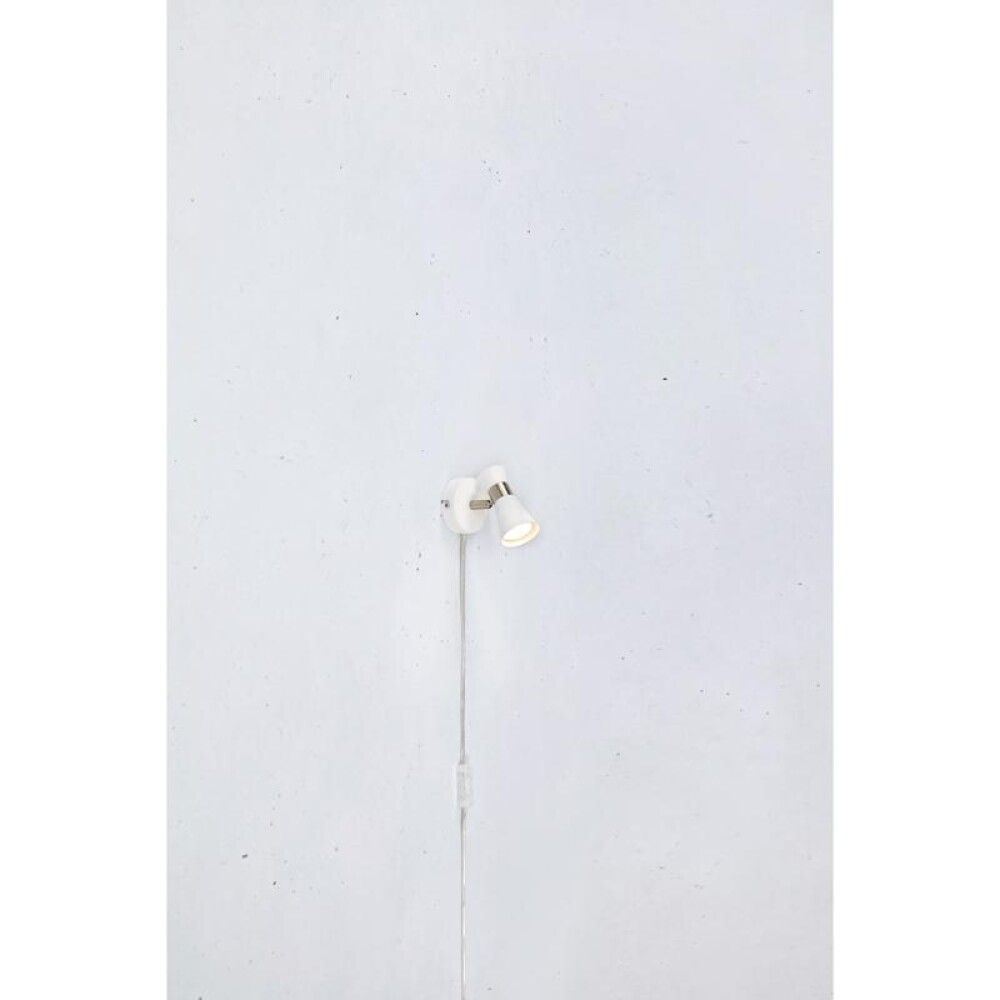 VEGGLAMPE MARKSLÖJD FOLIE HVIT
