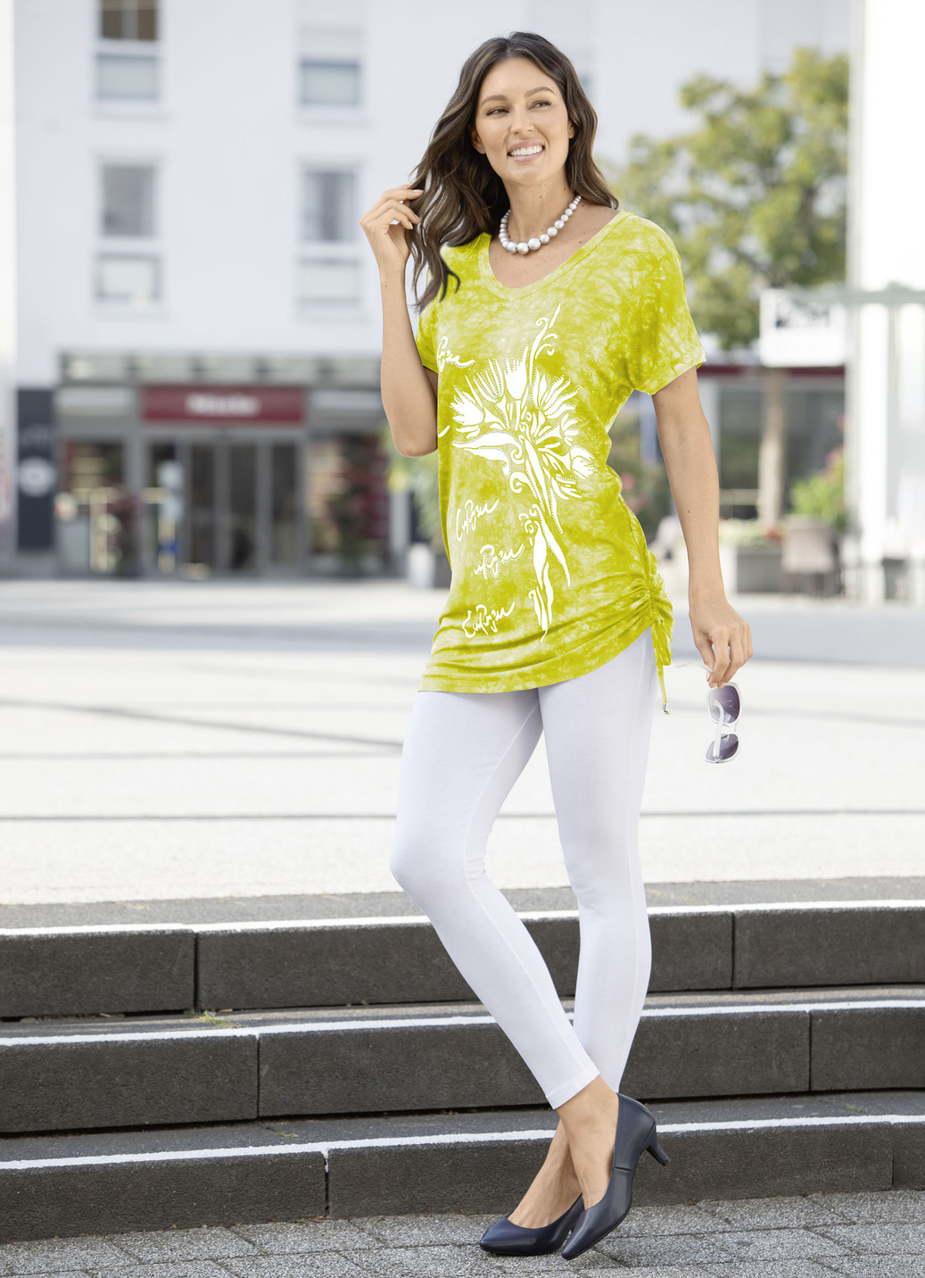 Longshirt in Batik-Optik in 2 Farben