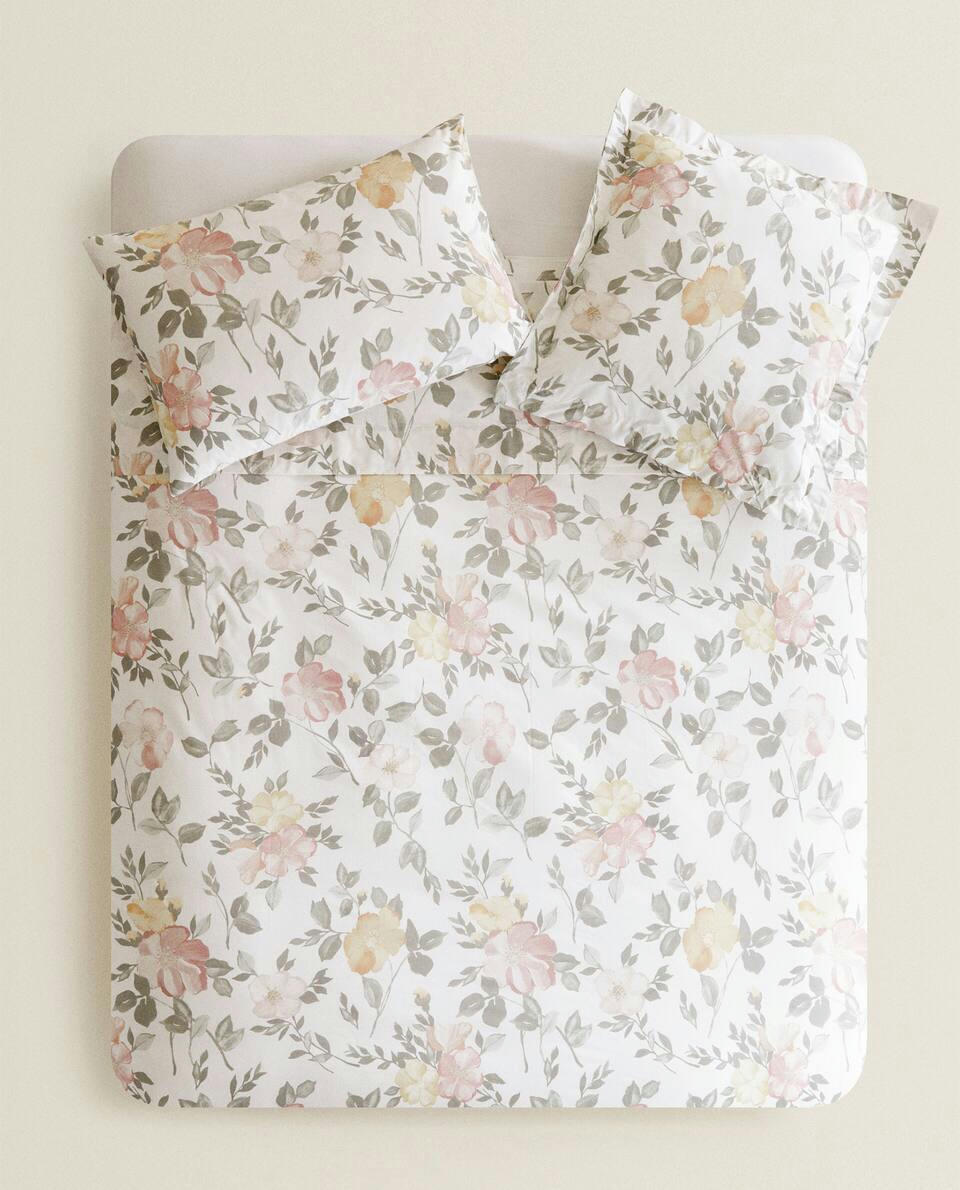 CAPA DE EDREDOM COM ESTAMPA FLORAL
