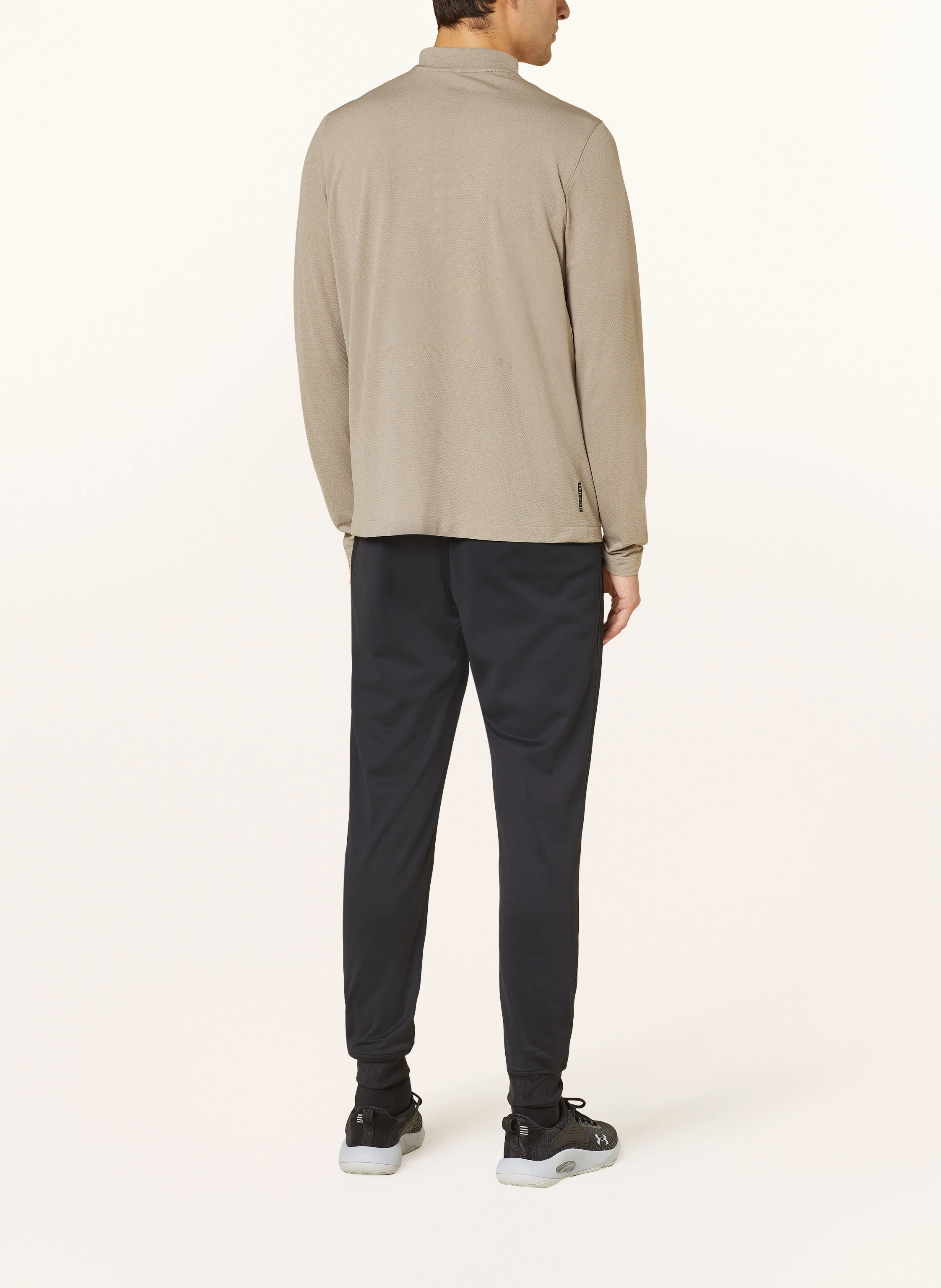 UNDER ARMOUR Longsleeve