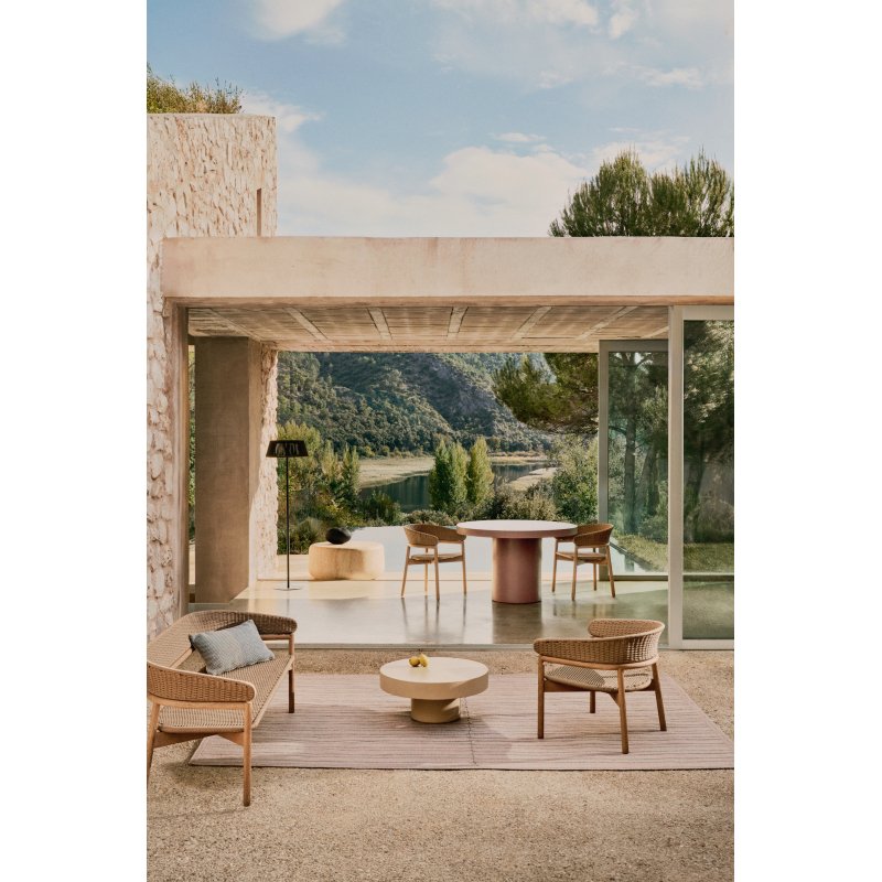 Chaise Arinella en bois d’acacia avec finition ton naturel et corde beige