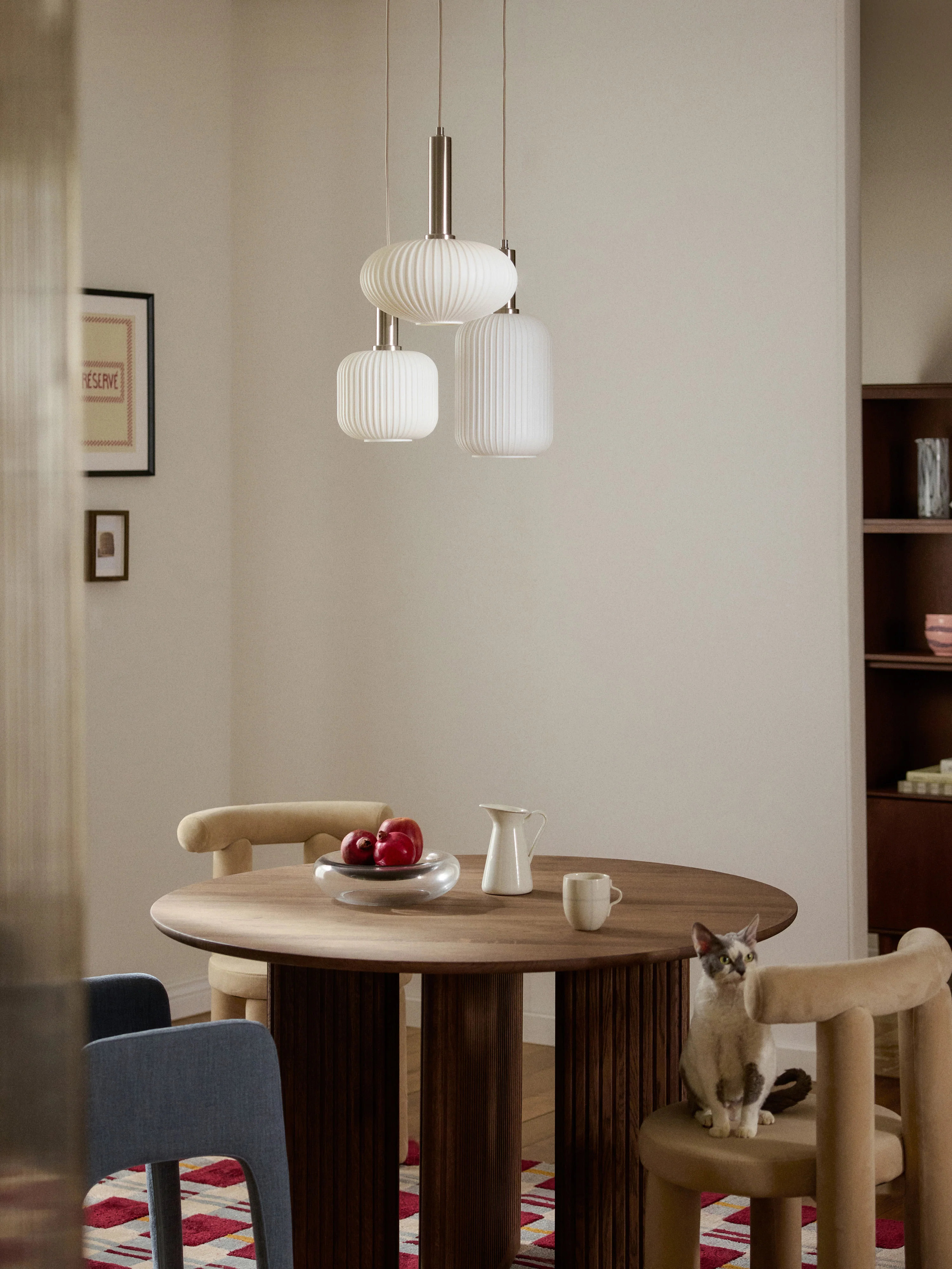 Cluster hanglamp Candela van opaalglas 1