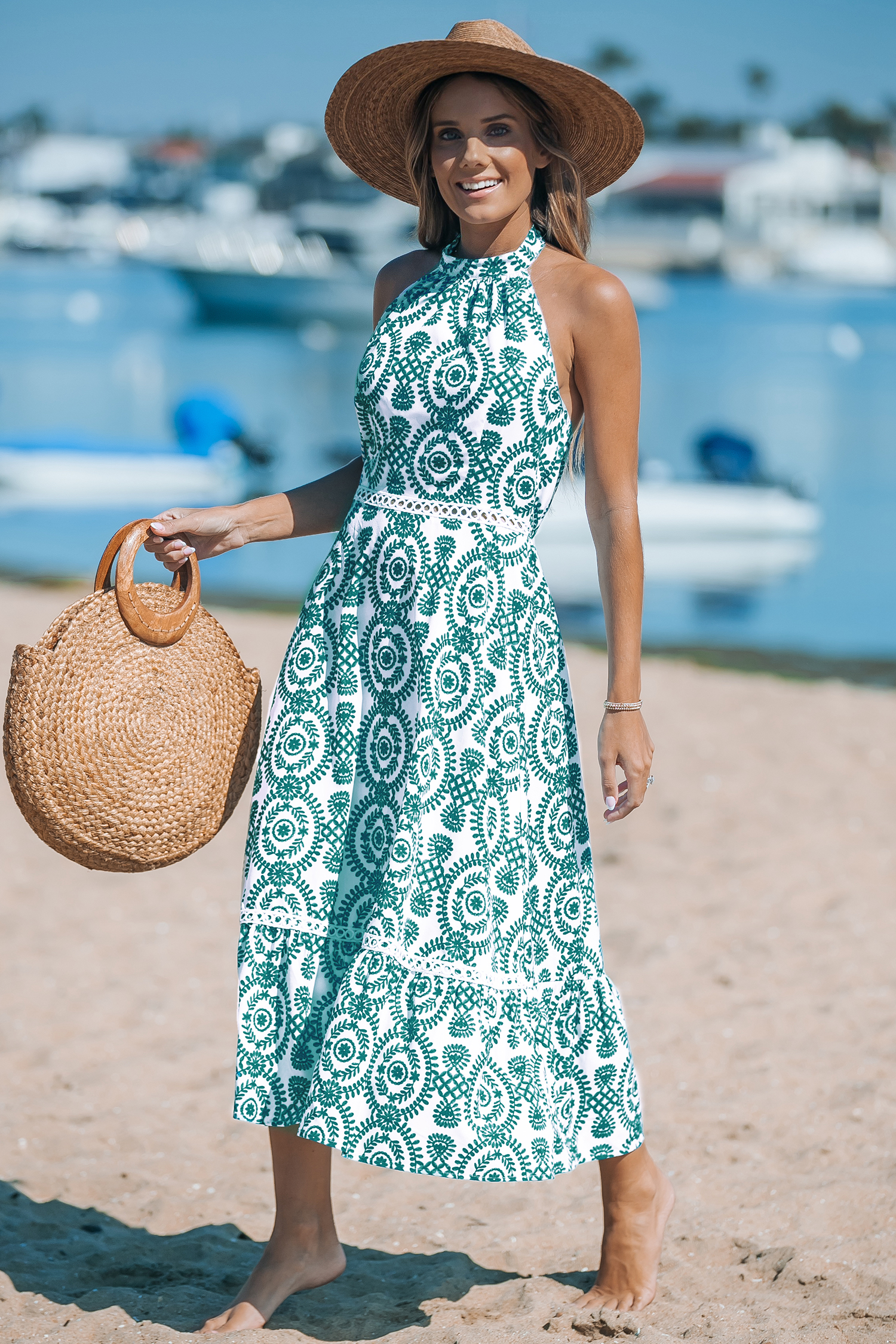 Robe midi sans manches à col haut tissée