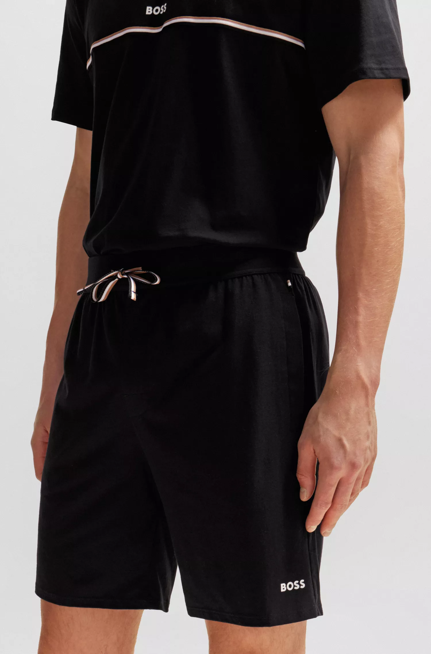Shorts de pijama BOSS em algodão stretch preto com estampa do logotipo