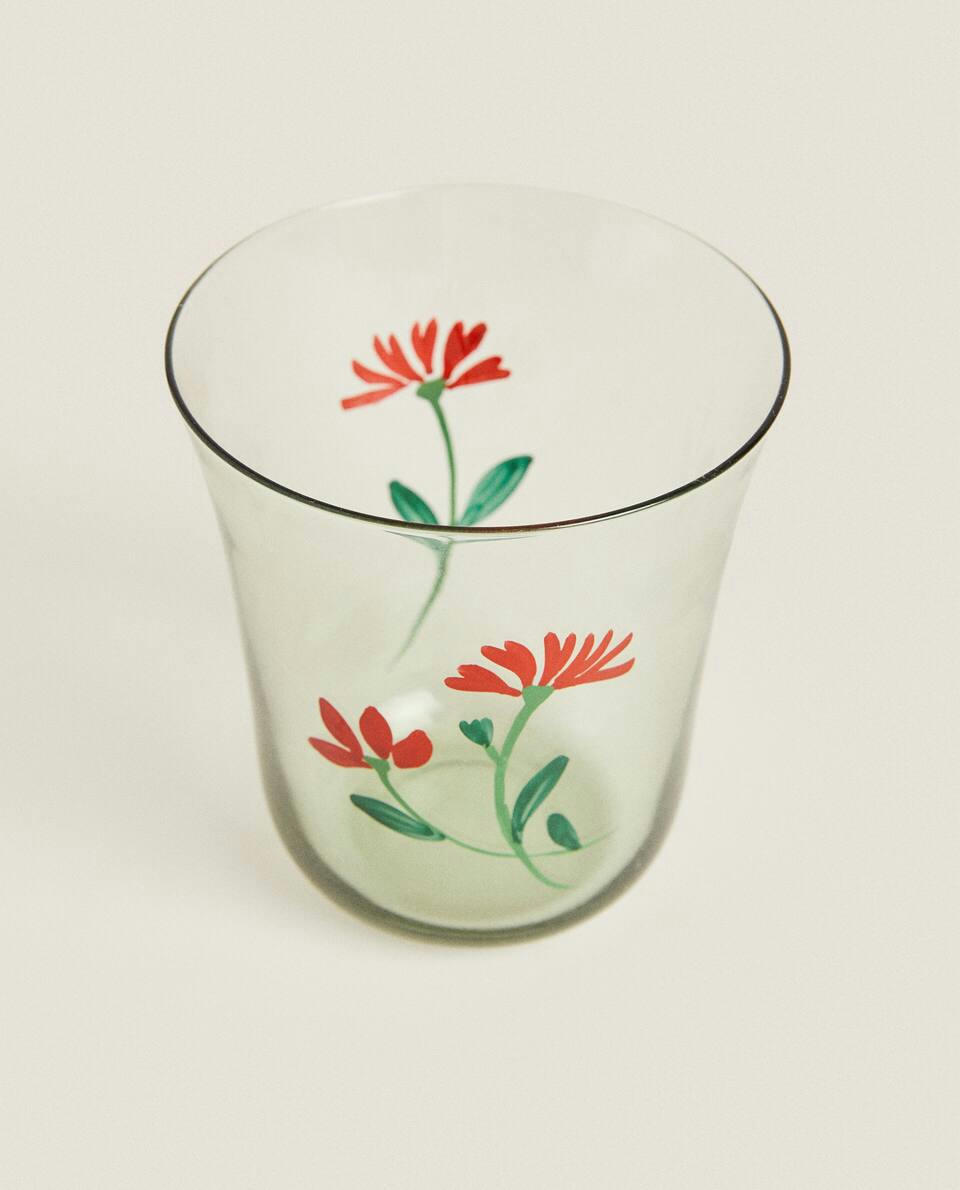 COPO DE VIDRO COM DEMONSTRAÇÃO FLORAL
