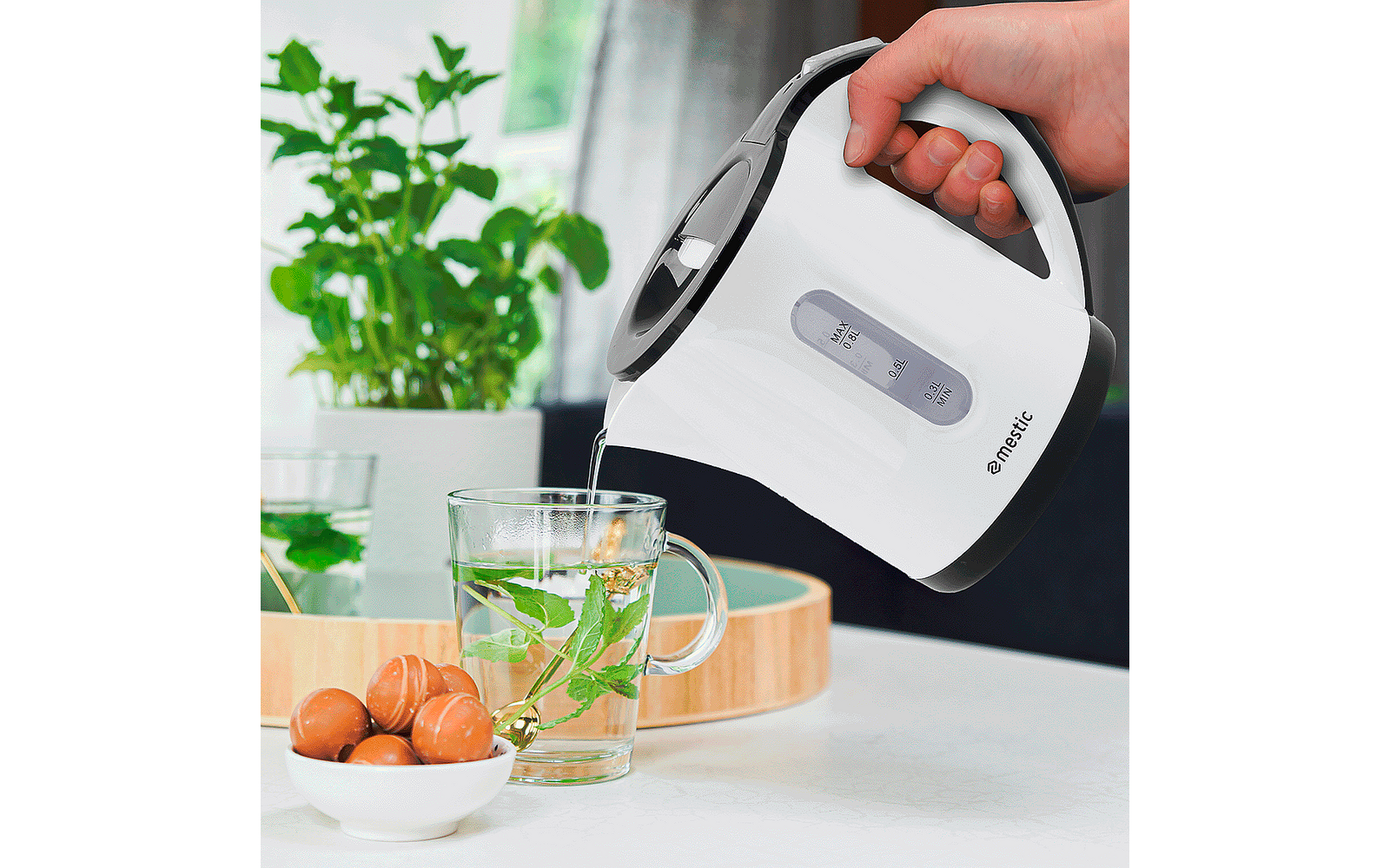 Mestic Wasserkocher 0,8 Liter 850 Watt