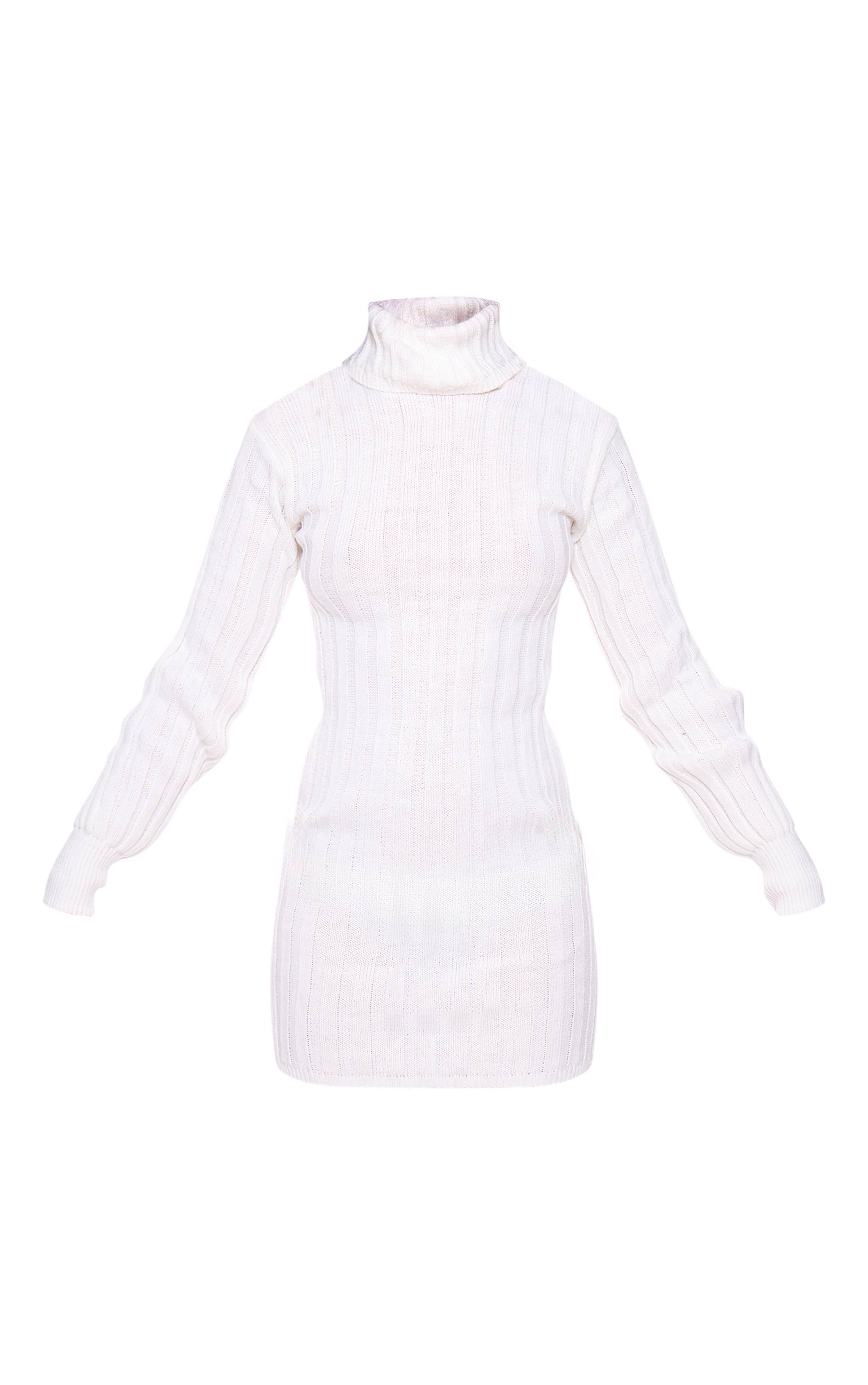 Crème Robe Synthétiquell En Maille À Col Roulé