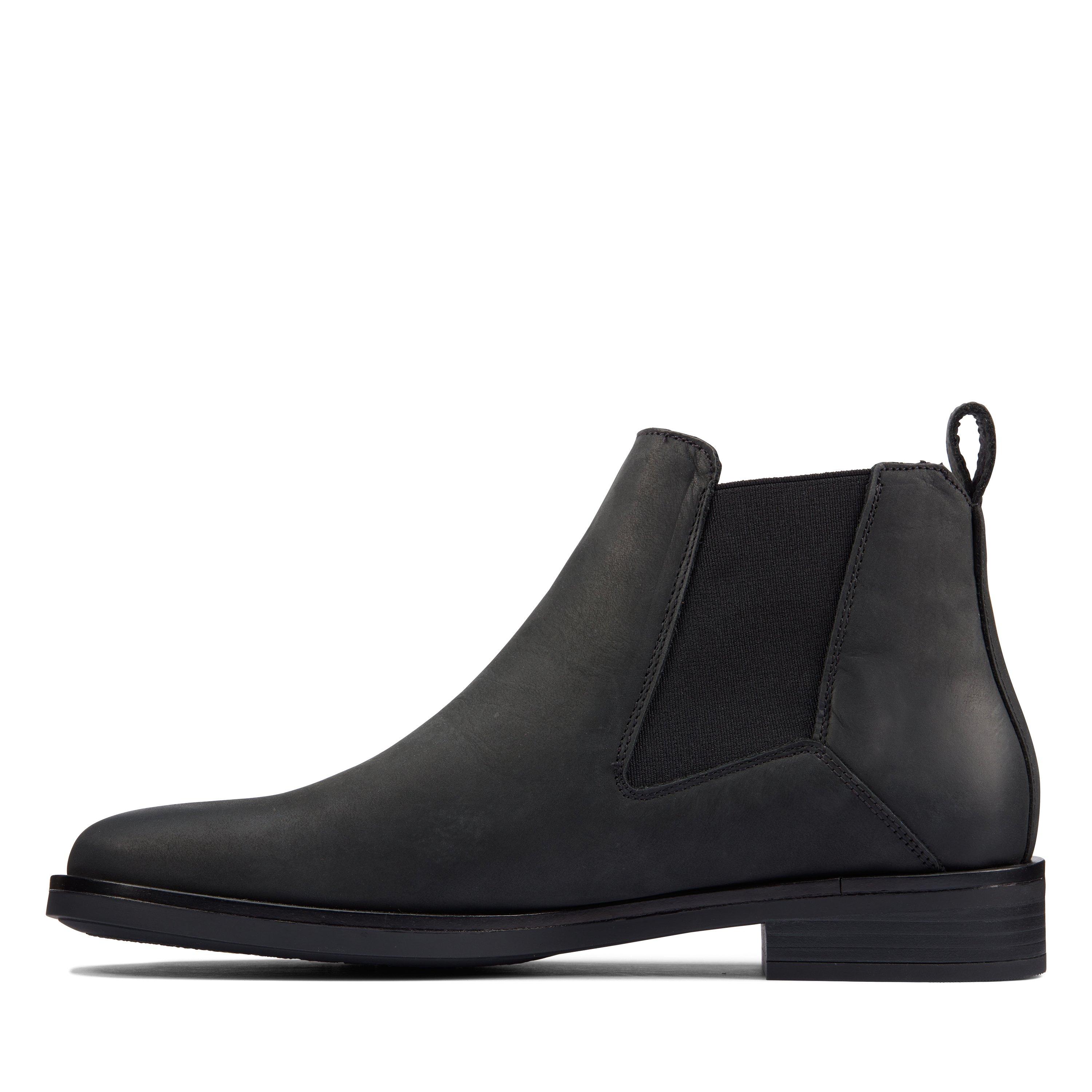 Clarks Memi Top Chelsea Boots