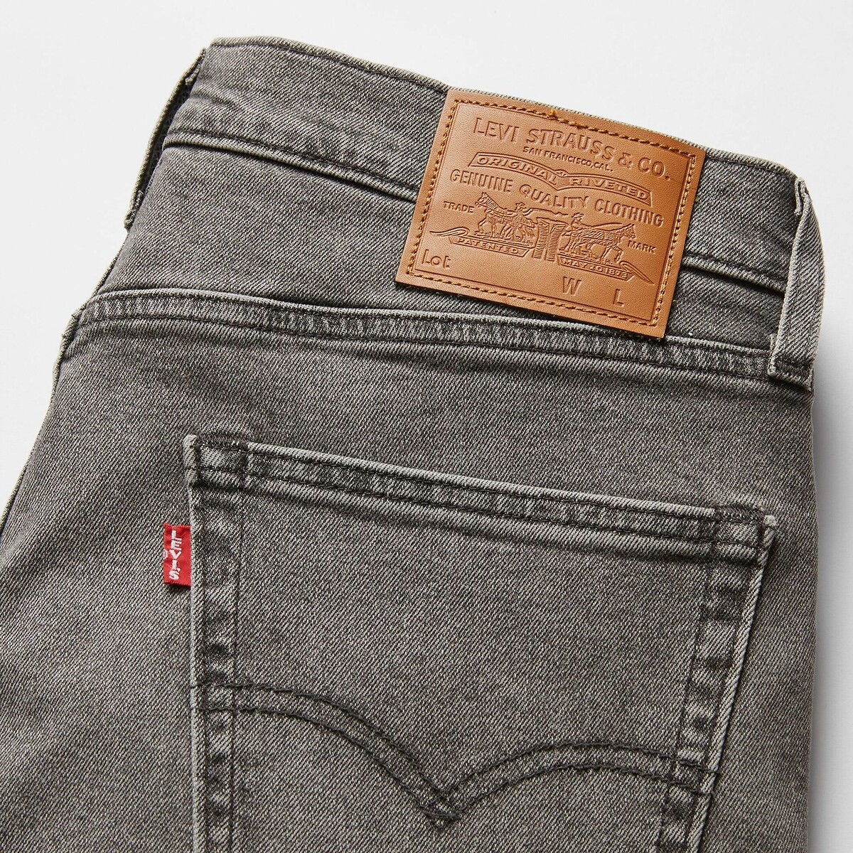 Calça jeans Levi's 502™ com modelagem afunilada