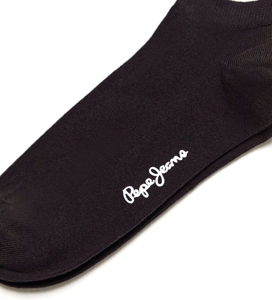 Pacote com 3 pares de meias Pepe Jeans: brancas, pretas e cinzas.
