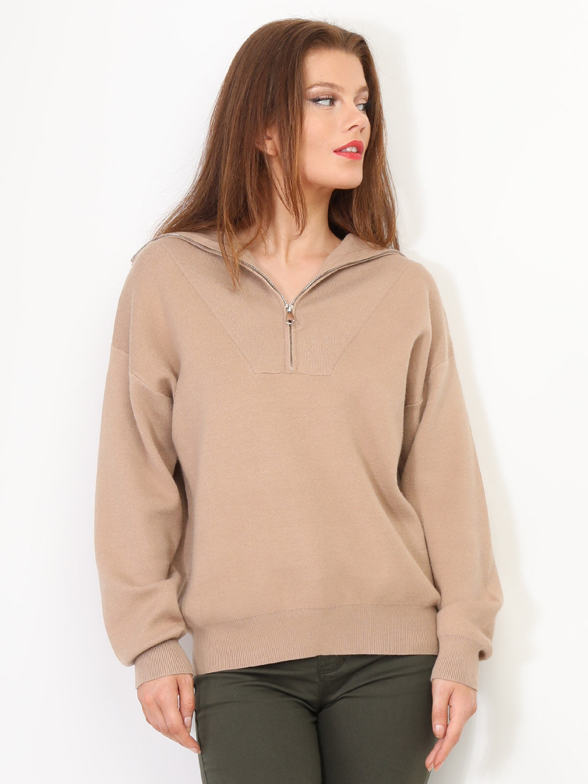 Pull à col montant zippé- Marron clair