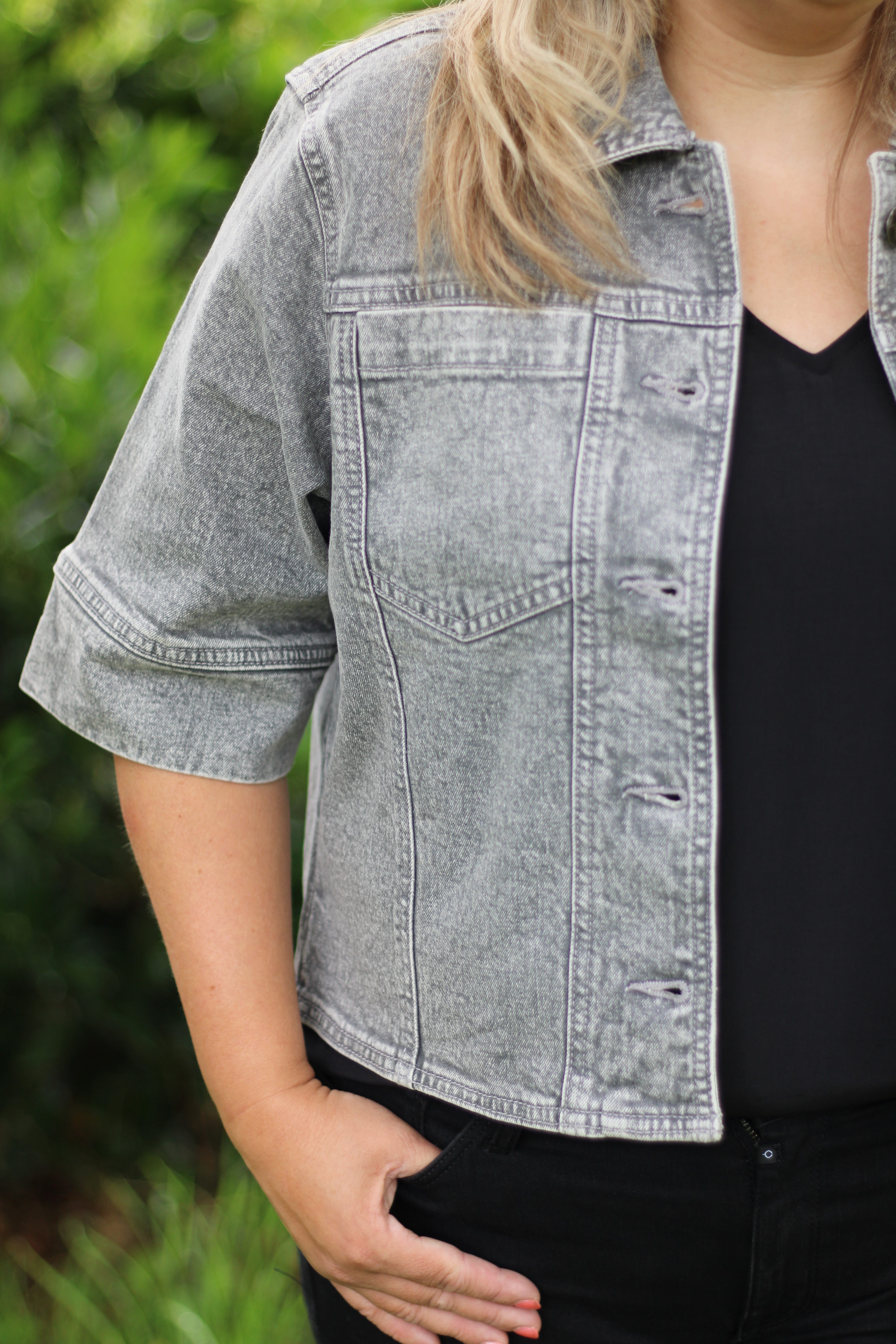 Culture - Ami Short Sleeve Jacket - Light Grey Wash