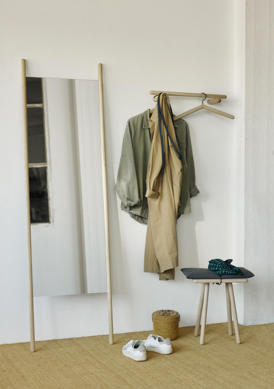 Fritz Hansen Georg Rack wandkapstok 60 zwart