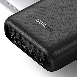(20W) 20000mAh Dual USB A / USB C Powerbank Ladegerät mit LED Anzeige (20542) - Schwarz