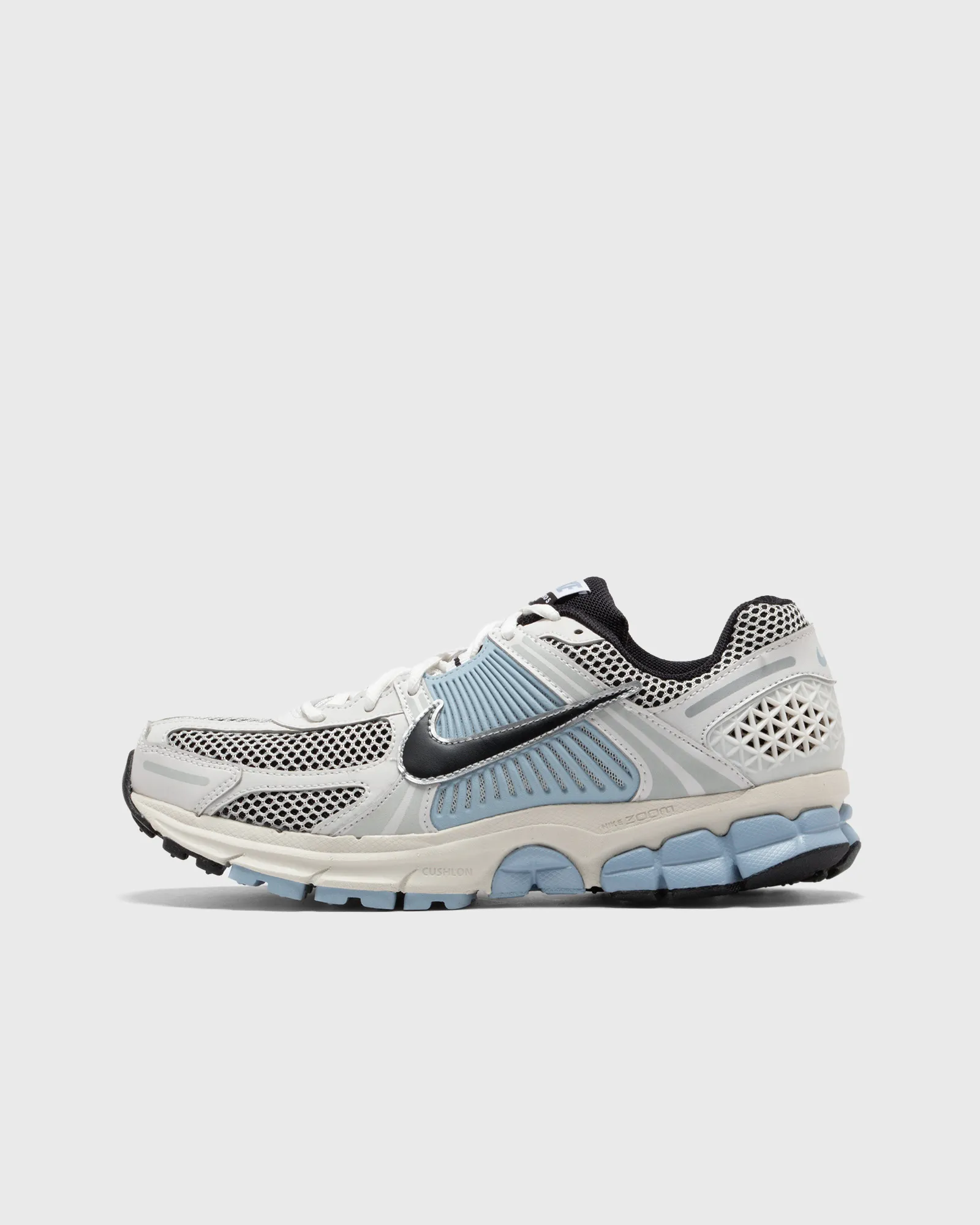 Nike WMNS ZOOM VOMERO 5