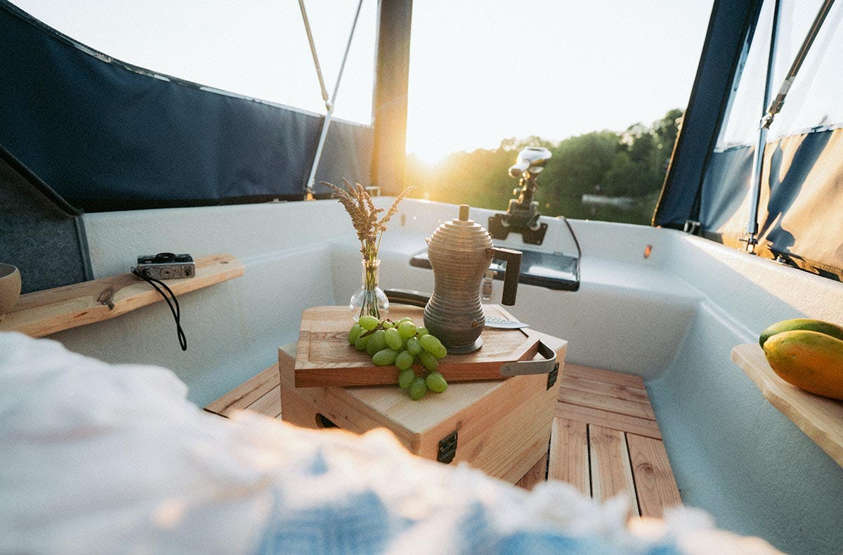 Übernachten im Campingboot Entenkoje Buckow für 2 (1 Nacht)