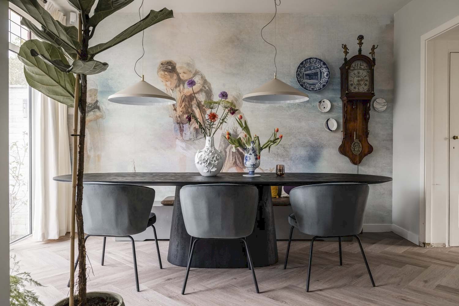 Eleonora   Aron Zwart Eettafel