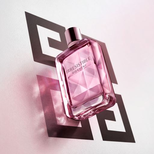 Givenchy Irresistible Very Floral Eau De Parfum, 50 ml