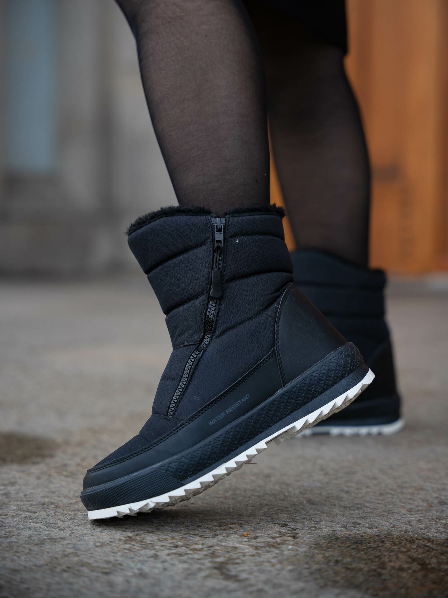 Snowboot Water Resistant