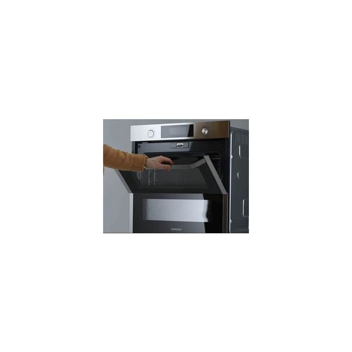 Samsung Einbau-Backofen Dual Cook NV75A667NRK/EG