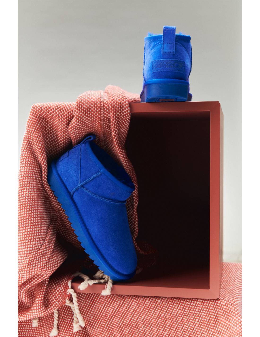 colors of california Botts Femme short winter boot in suede