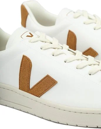 Veja Sneakers Urca Camel UC0703151-White with Camel kopen