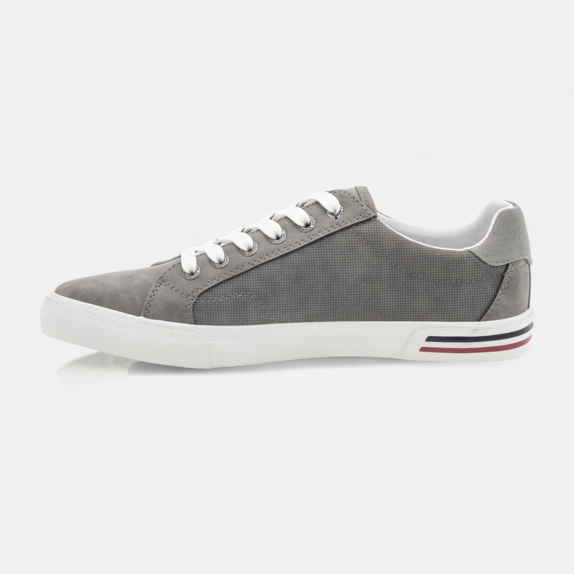 Baskets basses Homme gris