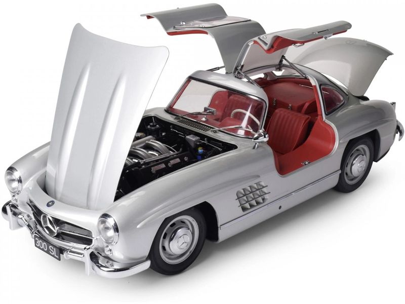 IXO Models Bausatz Mercedes 300 SL, Silber 1:8 Modellbausatz im Massstab 1:8