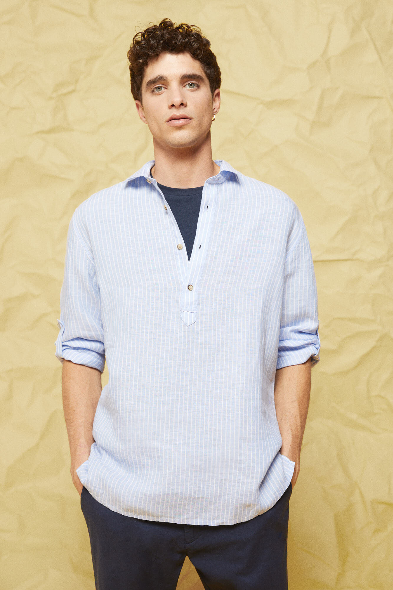 Camisa de linho listrada - azul claro