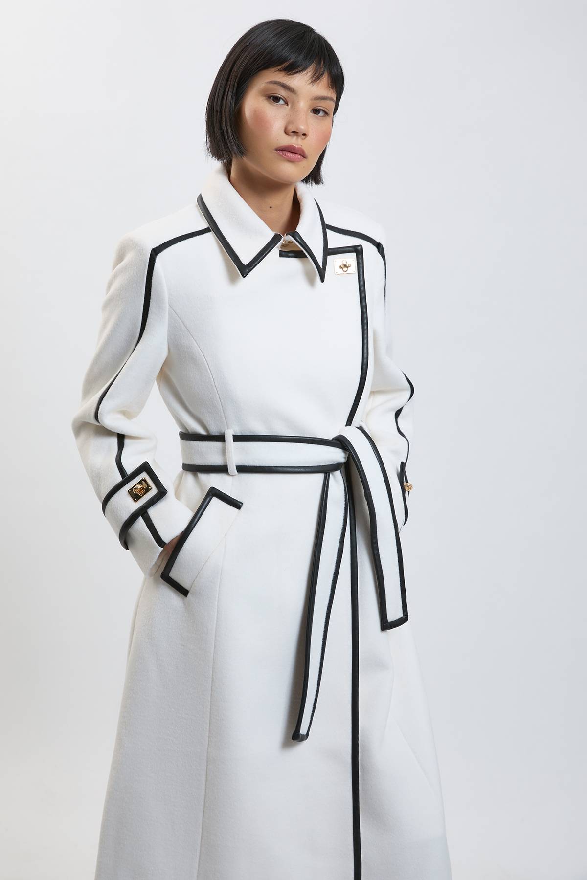 KarenMillen Manteau Midi Cintré À Double Boutonnage En Laine Brossée Avec Ceinture Et Finitions Synthétique Petite