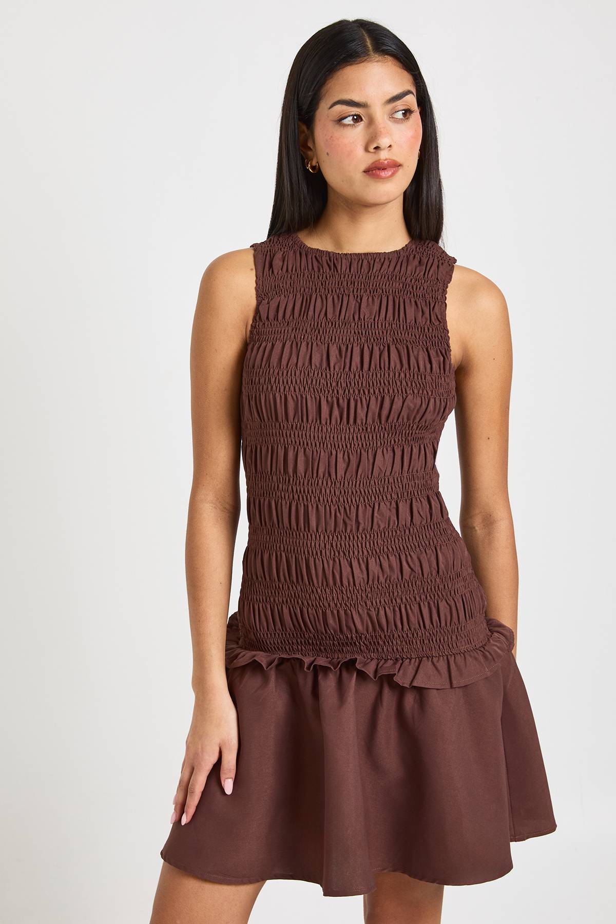 boohoo Robe smock à encolure racer froncée