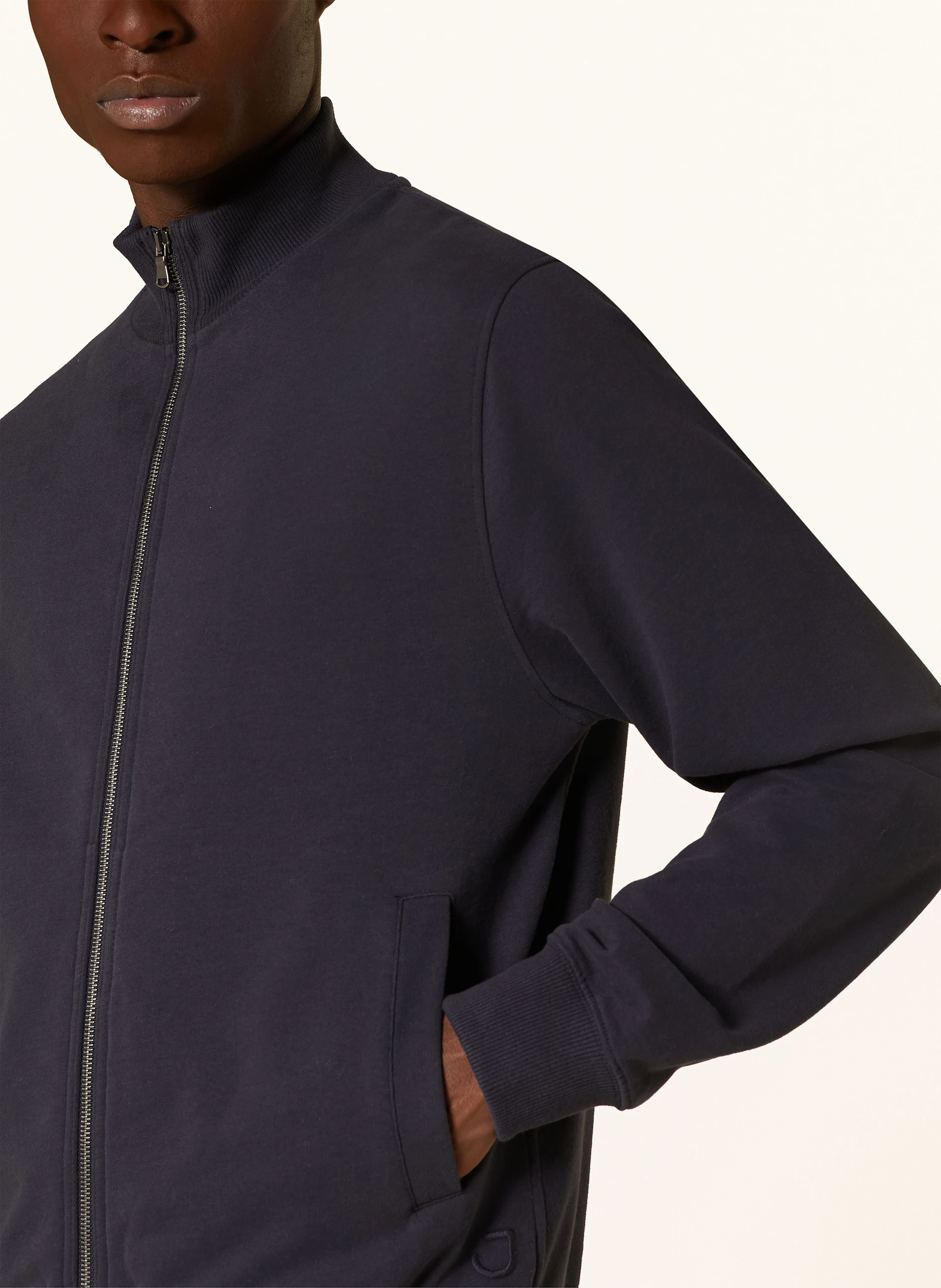 Juvia Sweatjacke THOMAS