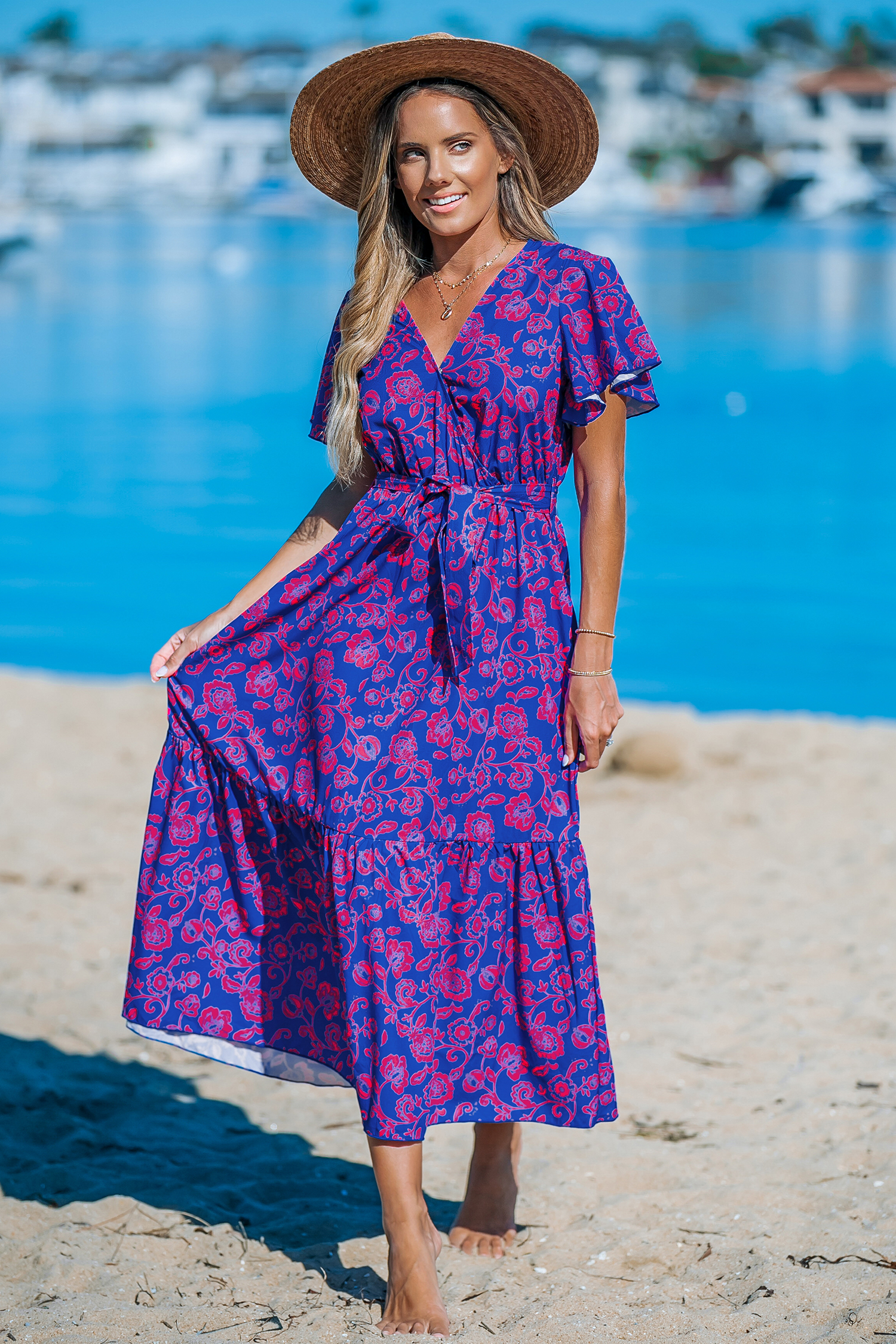 Robe maxi en dentelle à col en V et imprimé floral