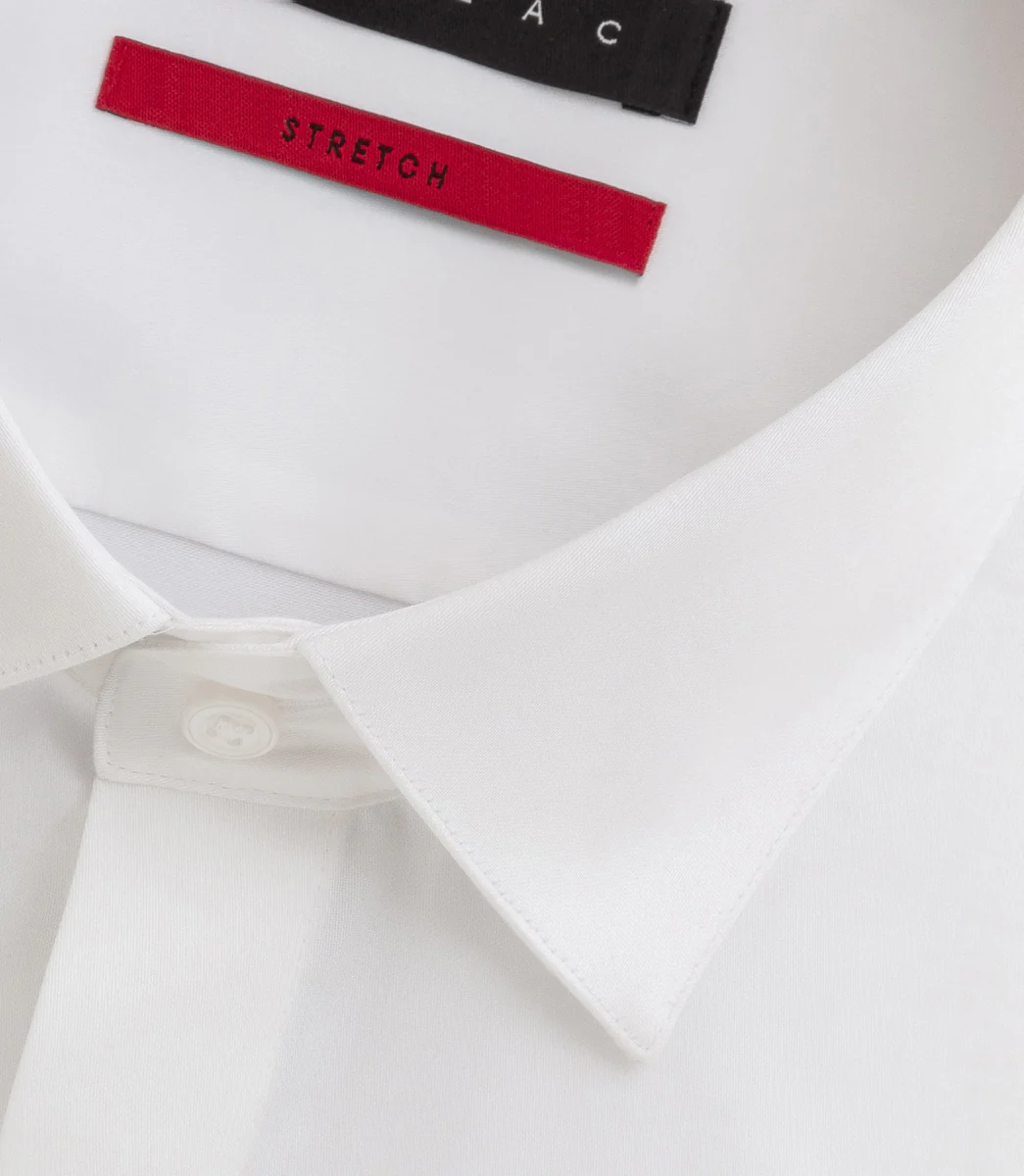 Chemise en satin stretch blanche 