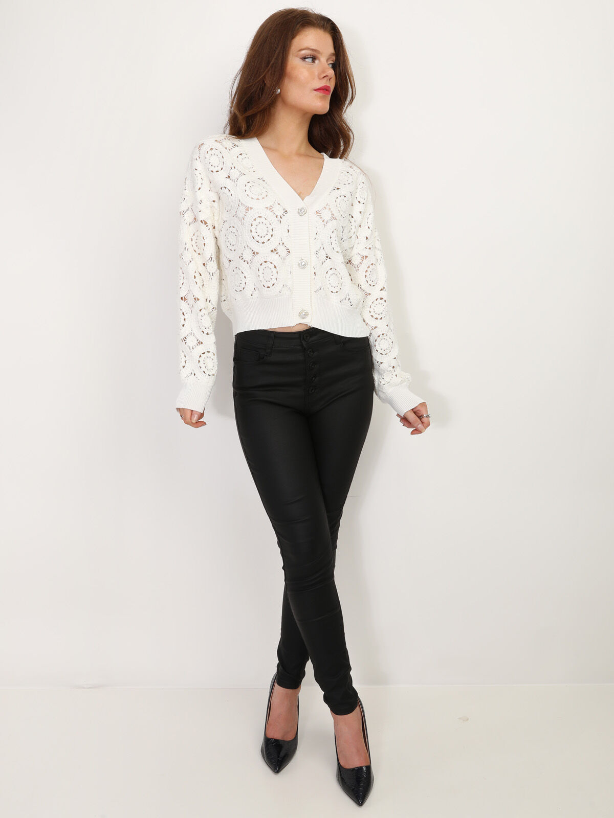 Gilet court crochet à boutons nacrés- Blanc