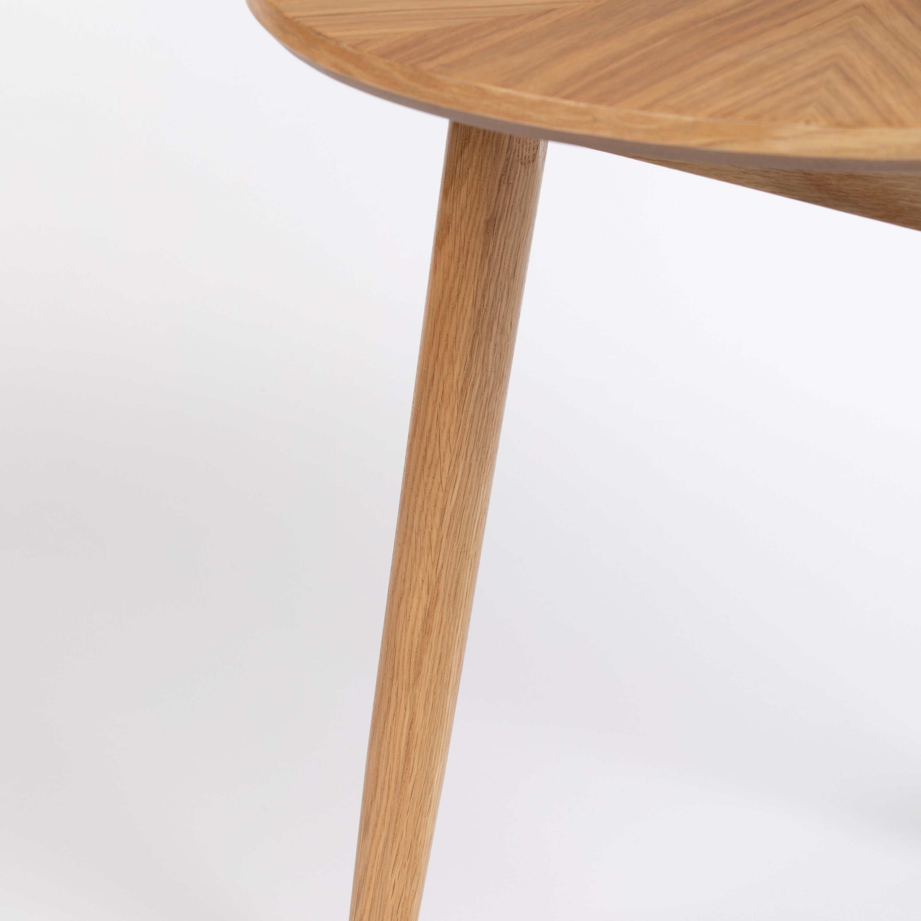 by fonQ basic Finn Bijzettafel - Bruin