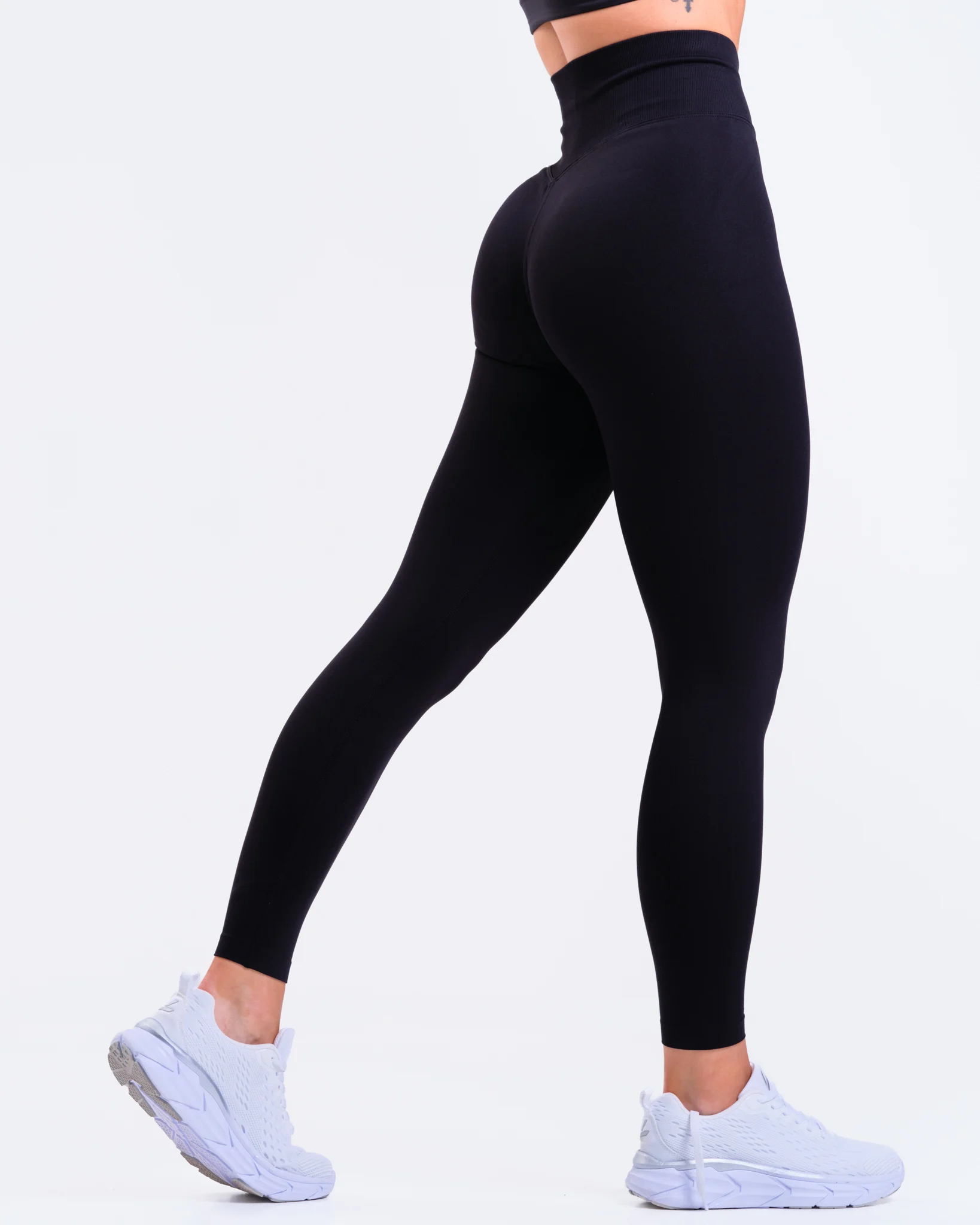 LEVITY Challenge Seamless Tights Black