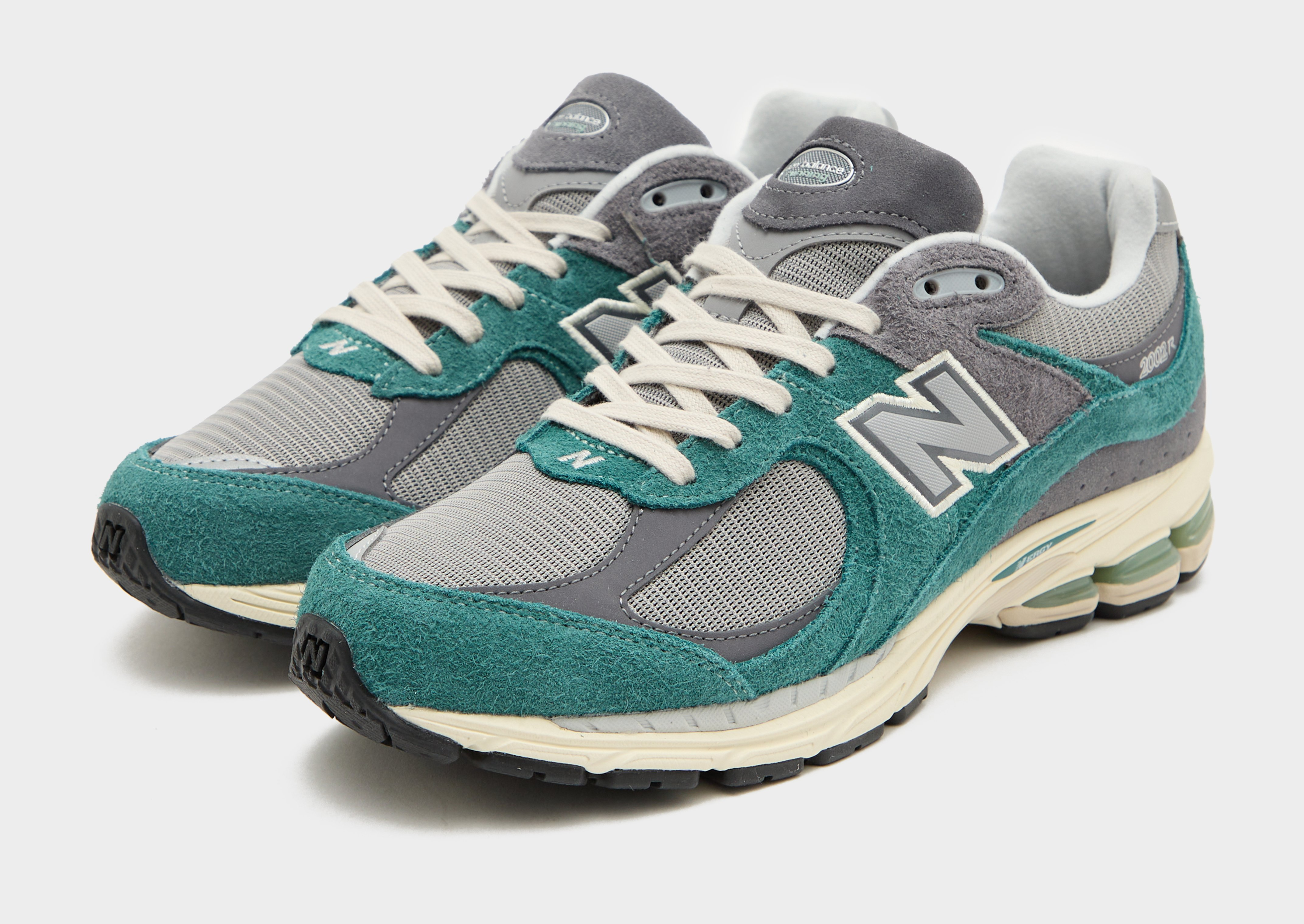 New Balance 2002R Homme