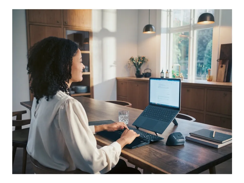 Contour RollerMouse Pro - Centreret mus - ergonomisk - med almindelig håndledsstøtte og vegansk læder - 6 knapper - trådløs, kablet - Bluetooth, USB