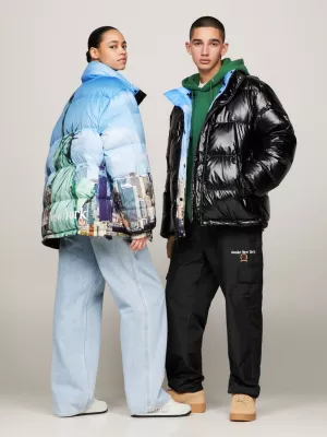Jaqueta puffer reversível Alaska da Tommy x Awake NY