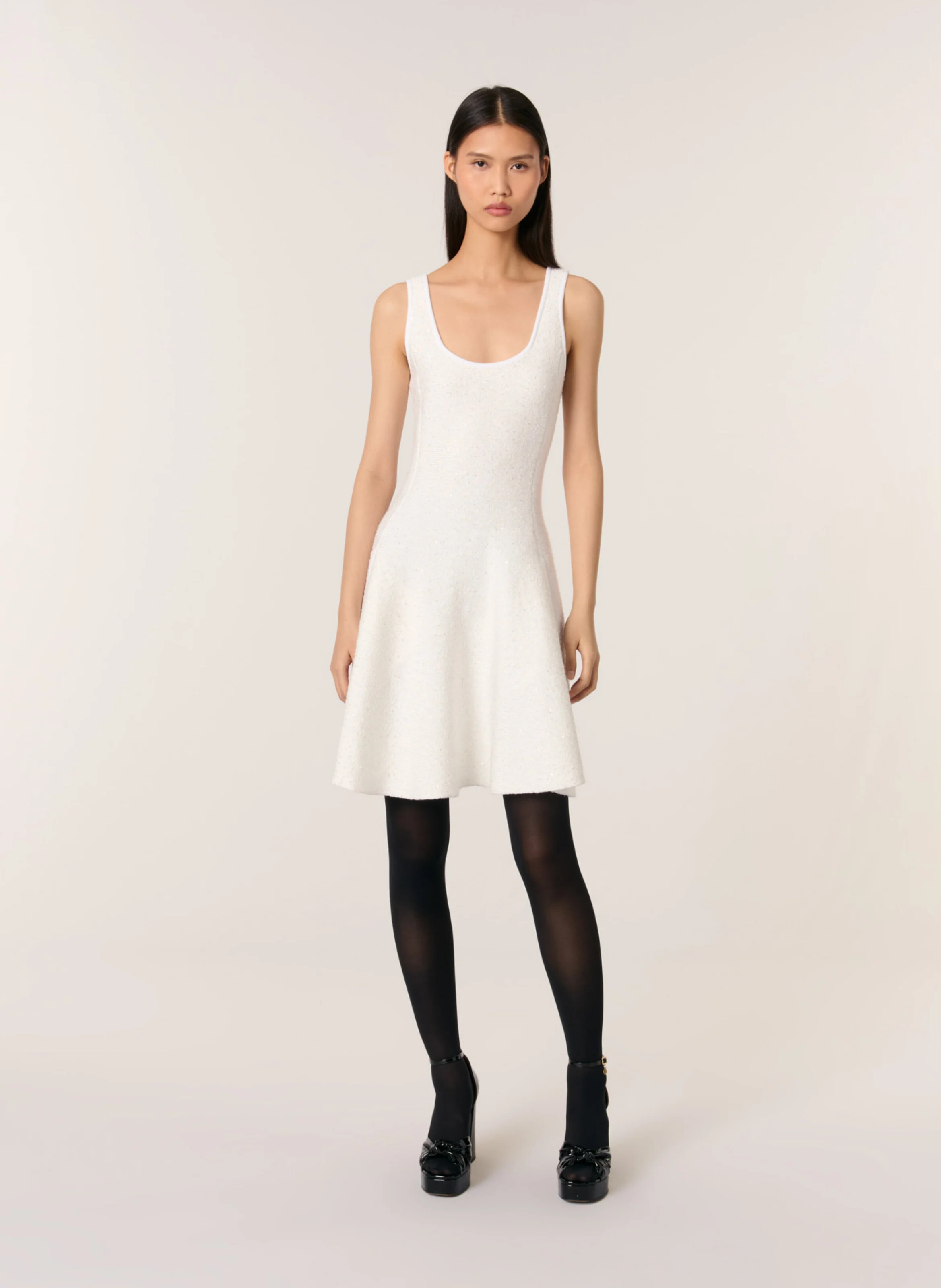 Robe courte col rond| Blanc