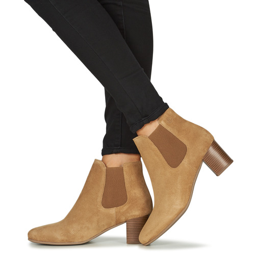 Betty London - OKARI - Camel