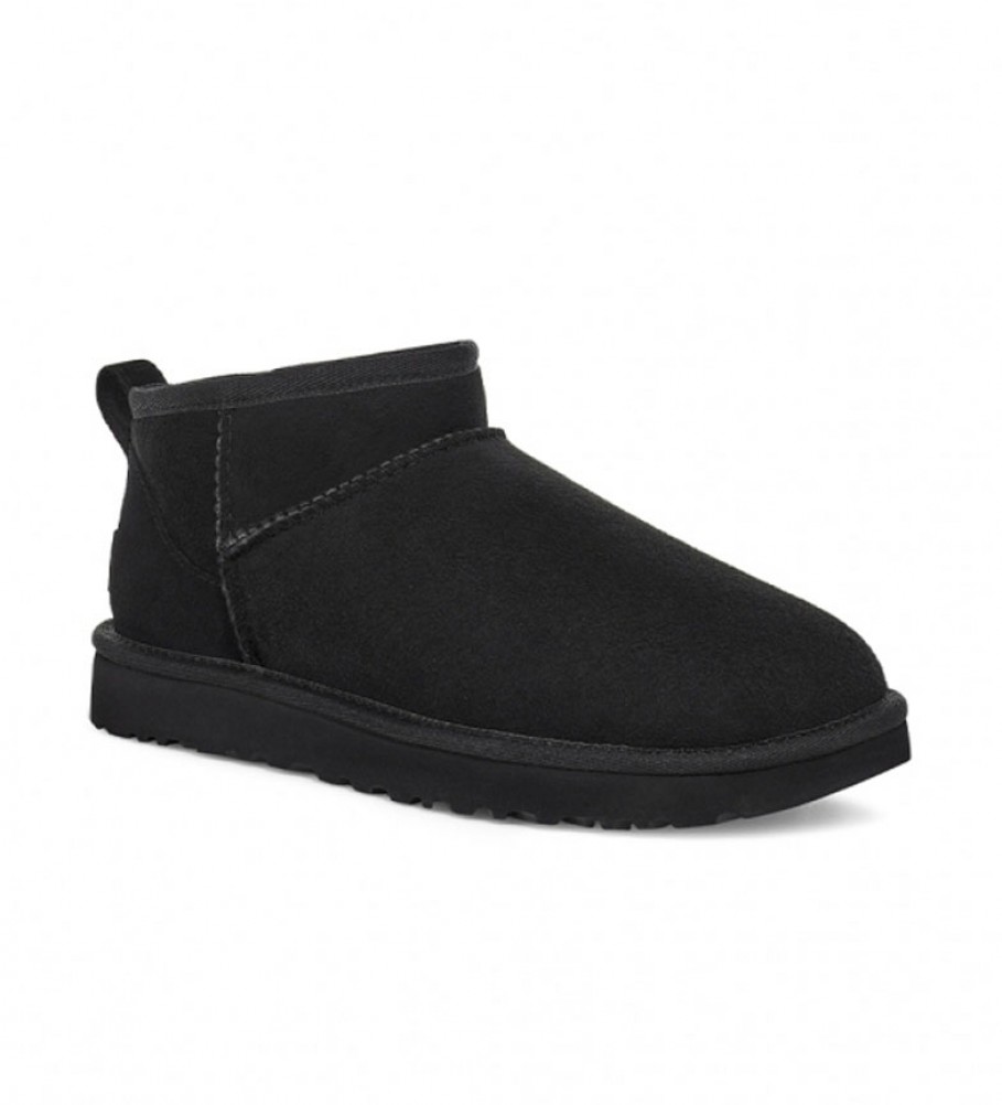 Botas de cano curto UGG Classic Ultra Mini em couro, pretas