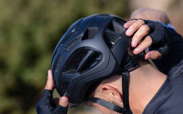 Rogelli Deiro Cykelhjelm, Black