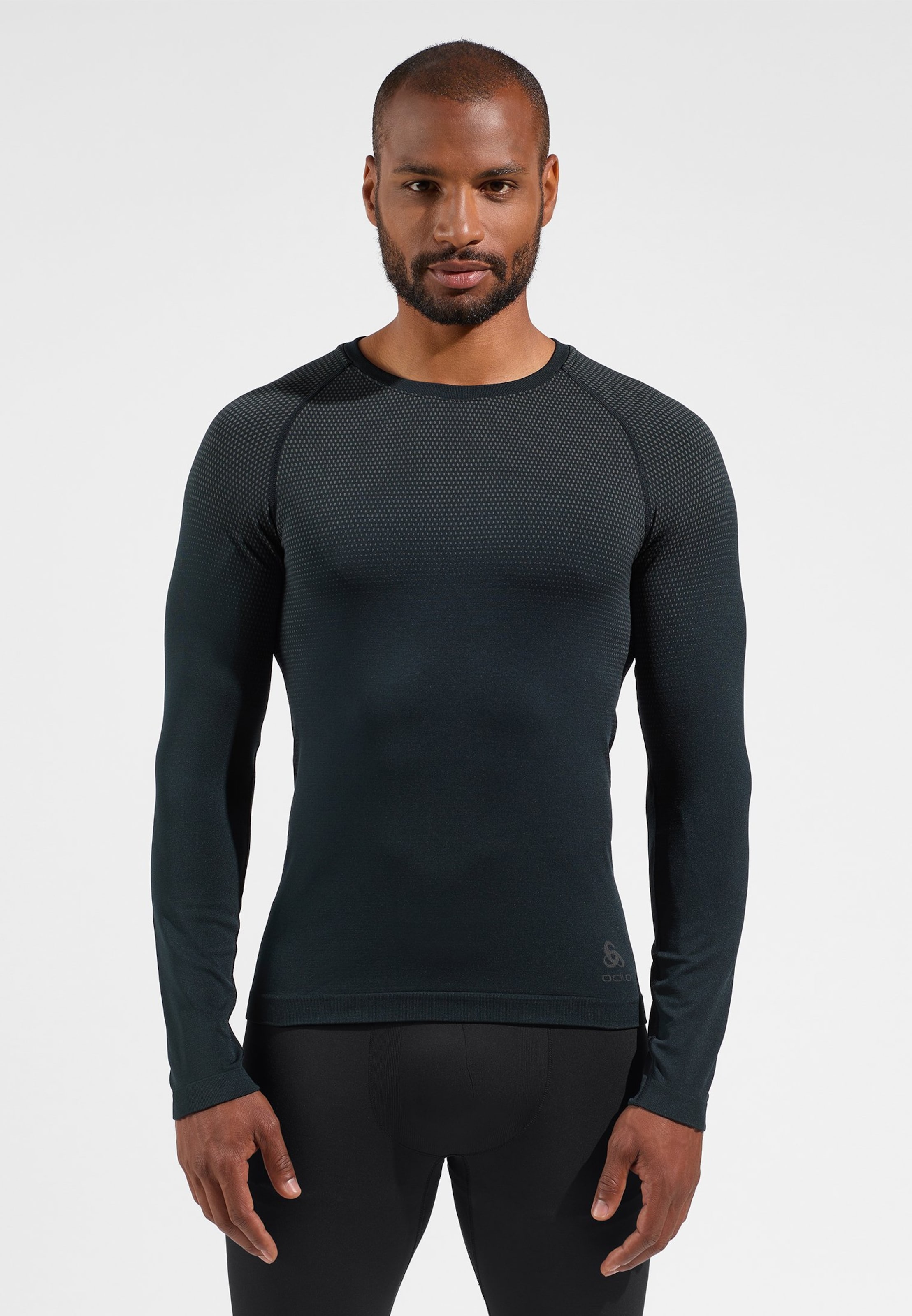 Performance Light Base Layer Langarmshirt in black
