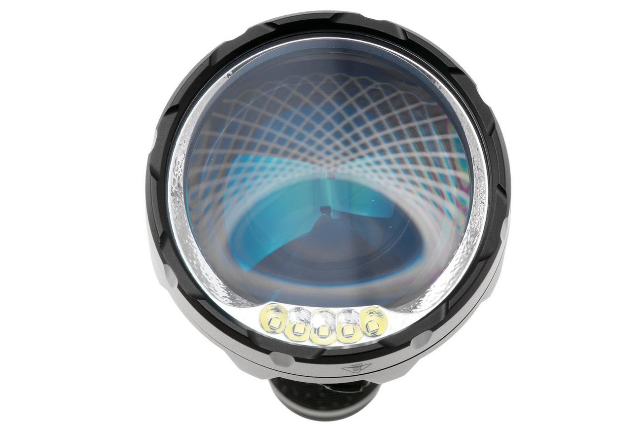 Nitecore P40, oplaadbare LEP zaklamp, 2000 lumen