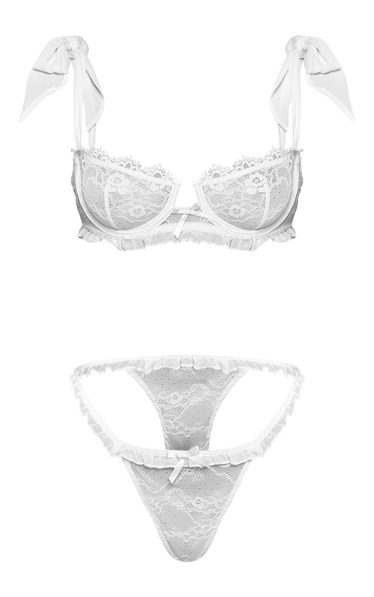 Blanc Ensemble Soutien-gorge Avec Dentelle Cils Et Bretelles À Nœud Papillon À Volants